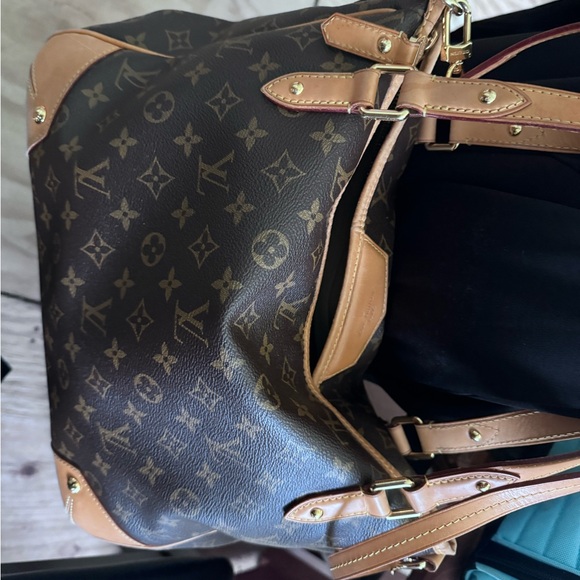 Authentic (without papers) LV. Worn in, but in good condition - Picture 7 of 8